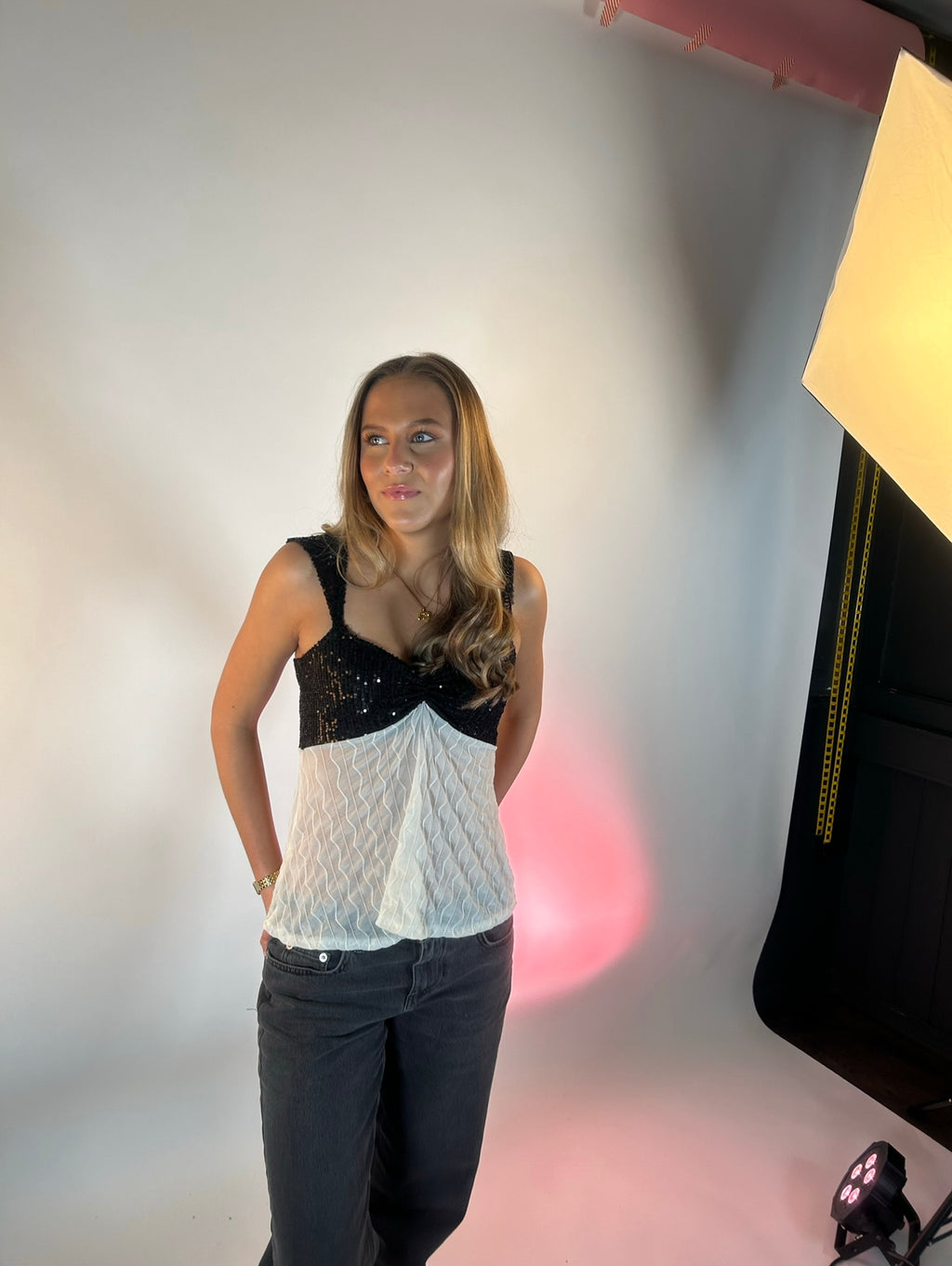 Ea top black and white