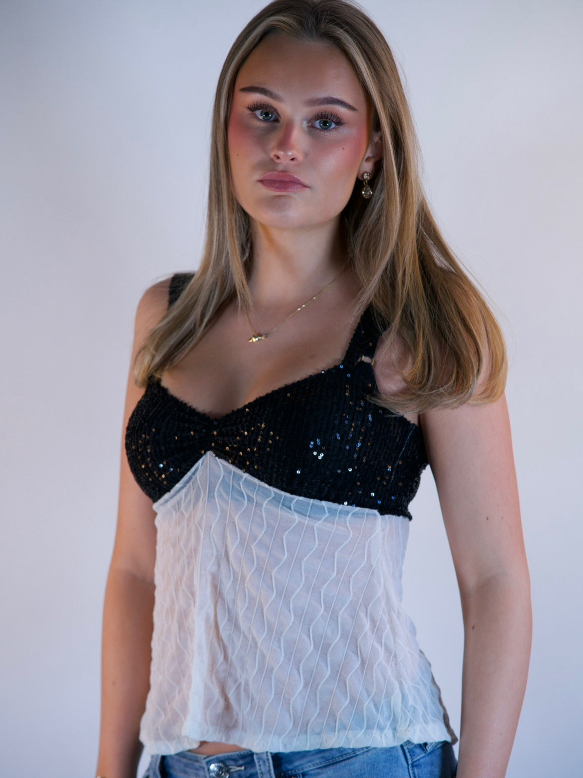 Ea top black and white